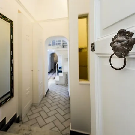 Antica Dimora Romana *